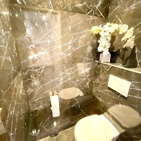 Orchidee- New 3p-luxe-central-clim-wifi-1min Beach 公寓 *